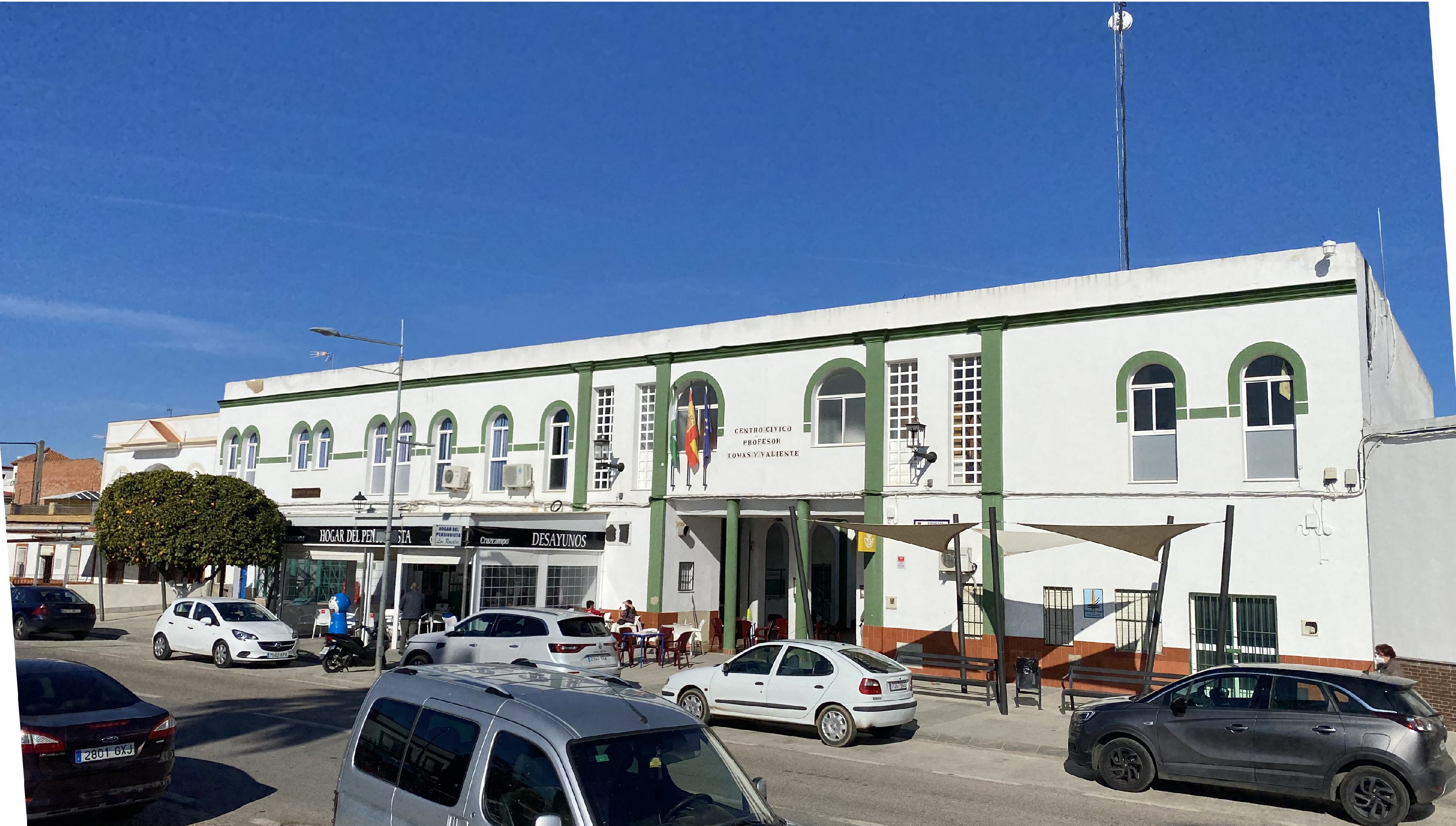 Fachada Centro Cívico