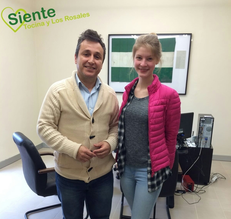 recepción del primer edil a la voluntaria