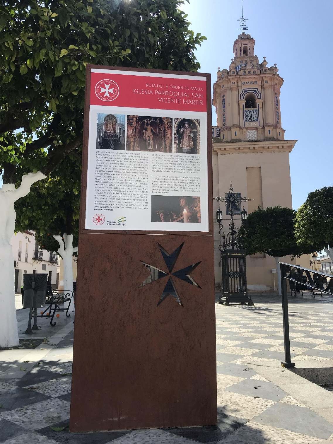 MONOLITO_PLAZACONSTITUCION