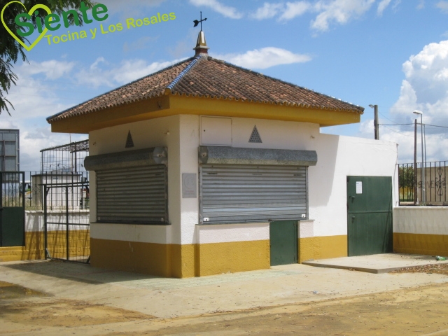 kiosco_parque_rosales.JPG